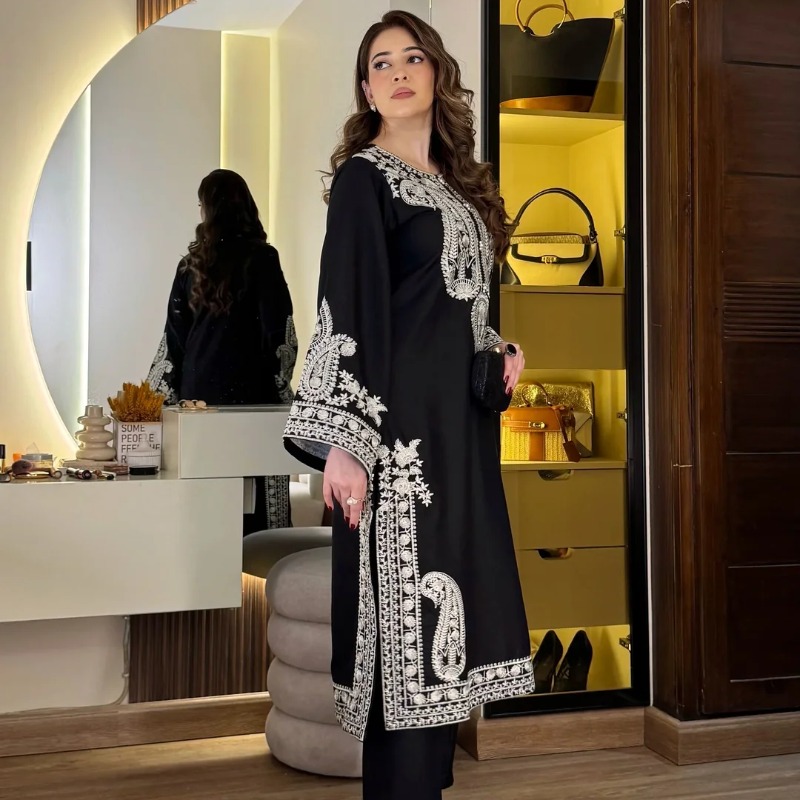 Aafreen Embroidered 3-Piece Black Cotton Lawn Suit - thumbnail 5