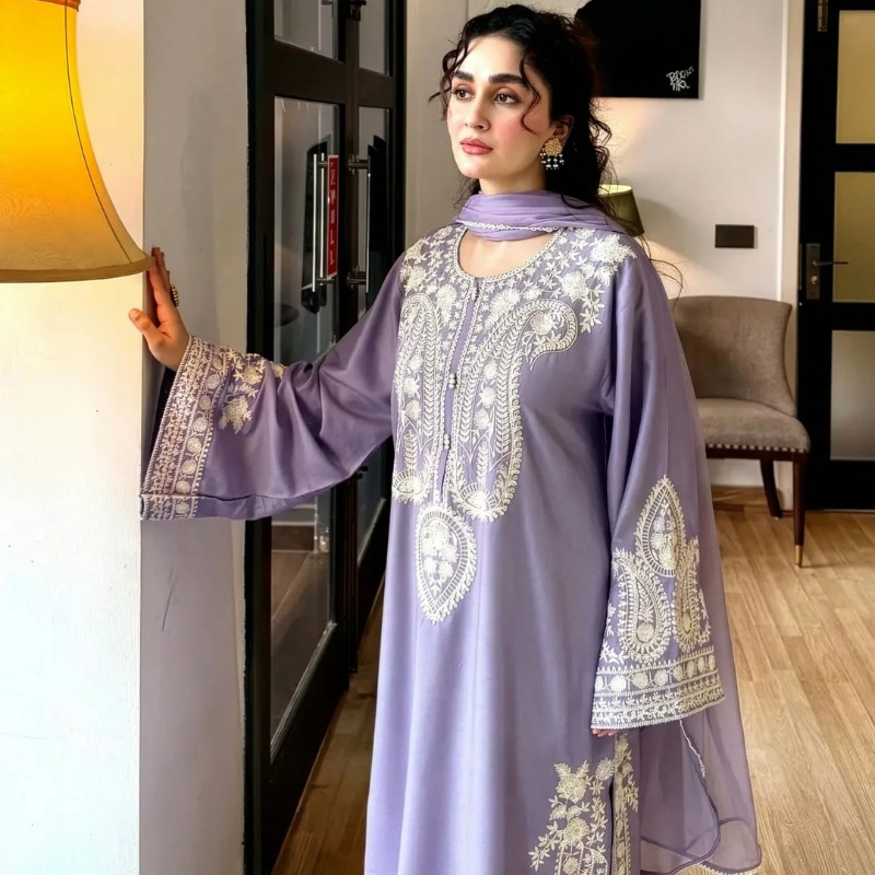 Aafreen Embroidered 3-Piece Lilac Cotton Lawn Suit