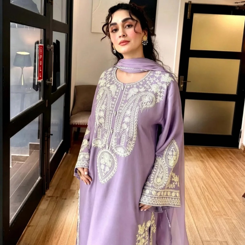 Aafreen Embroidered 3-Piece Lilac Cotton Lawn Suit - thumbnail 3