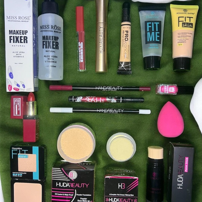 16-in-1 Makeup Set for Flawless Long-Lasting Wear - thumbnail 2
