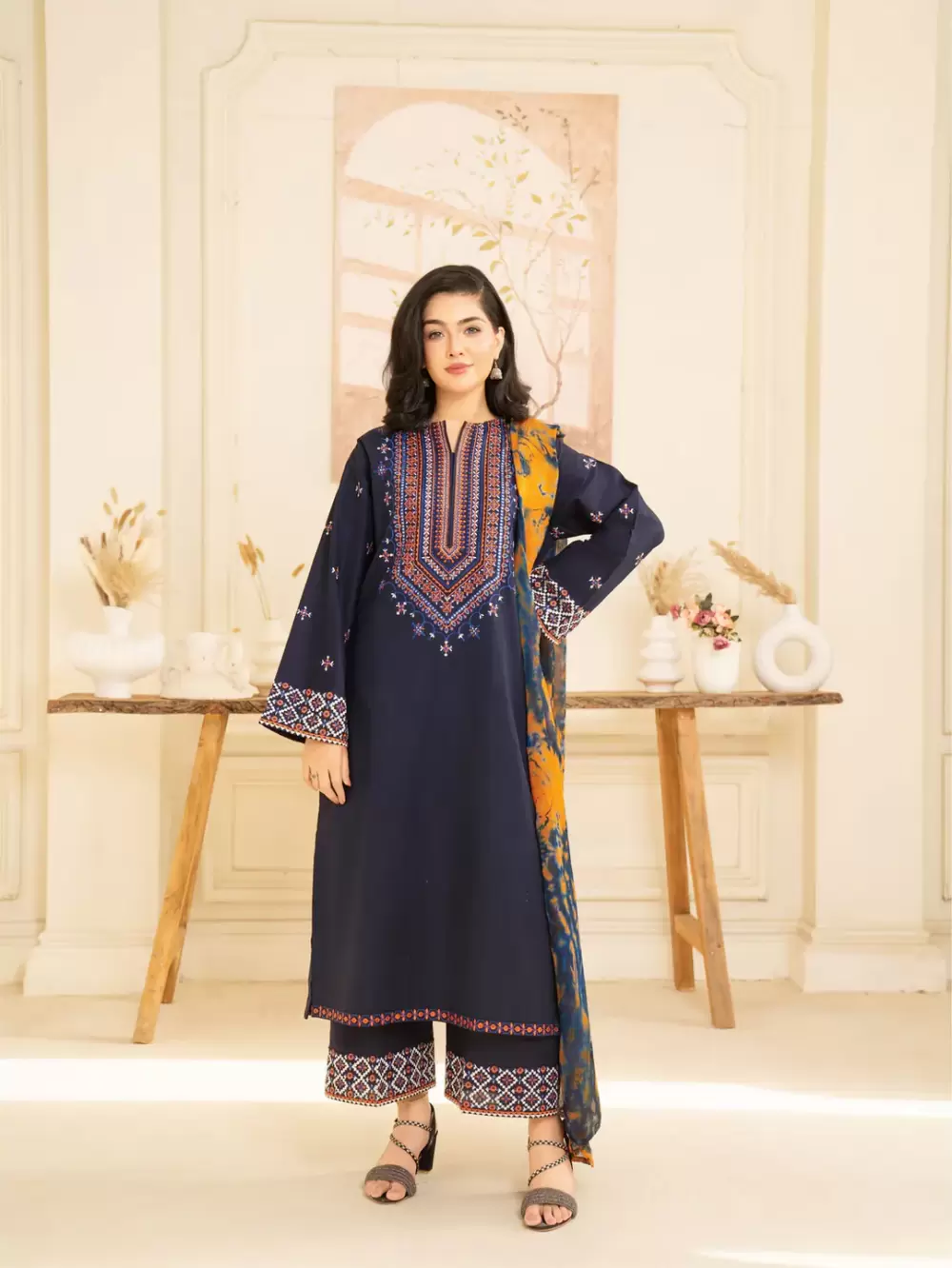 Neel 3-Piece Embroidered Navy Blue Lawn Suit - thumbnail 4