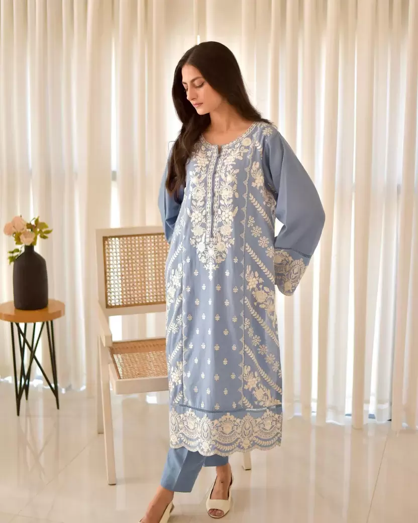 Aasman 3-Piece Embroidered Sky Blue Lawn sttuf - thumbnail 2