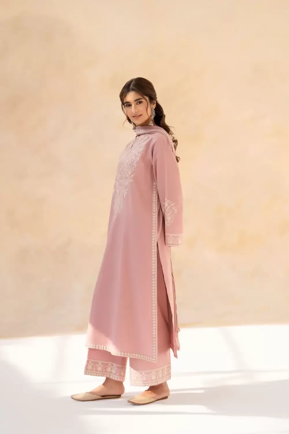 Nayra Blush 3-Piece Embroidered Lawn Suit - thumbnail 3