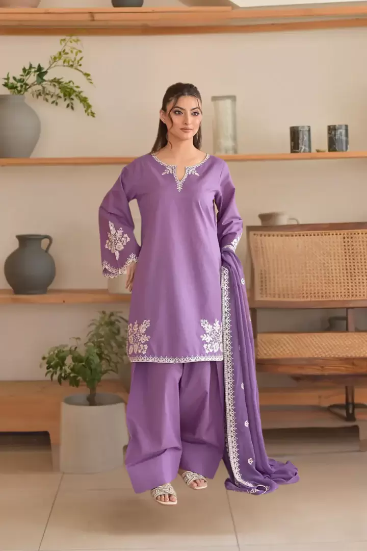 Zoha 3-Piece Cotton Suit with Bamber Chiffon Dupatta - thumbnail 4