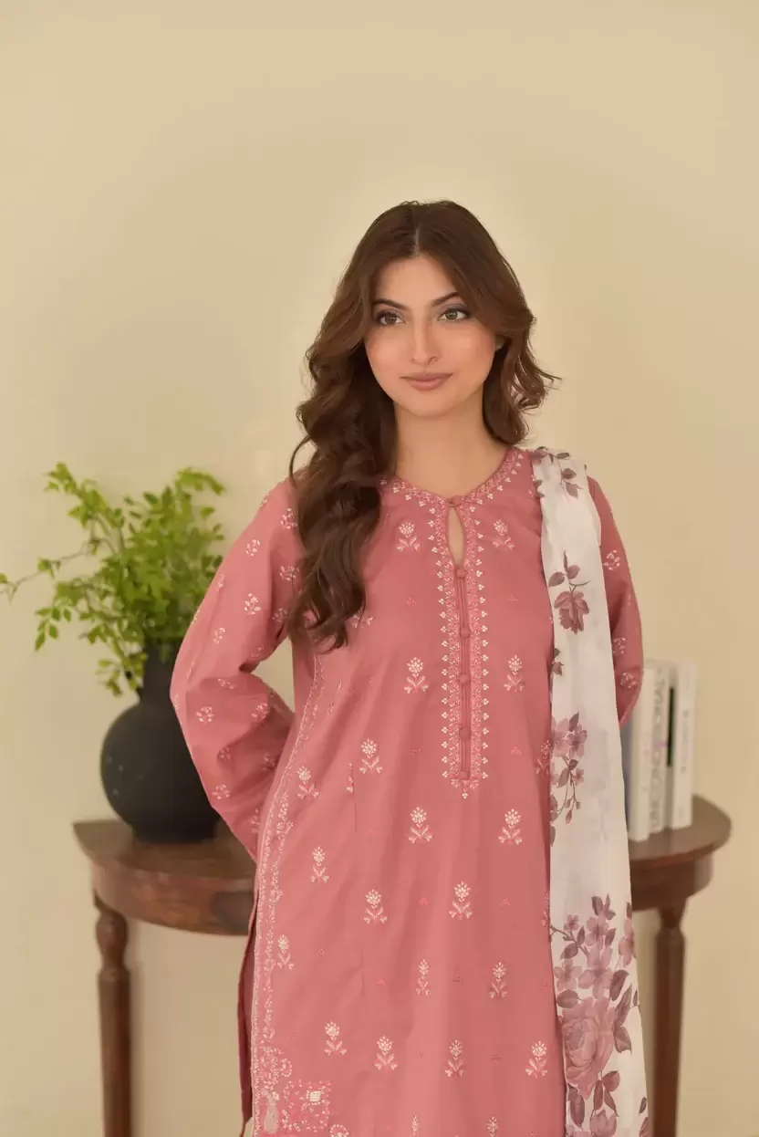 Lily 3-Piece Embroidered