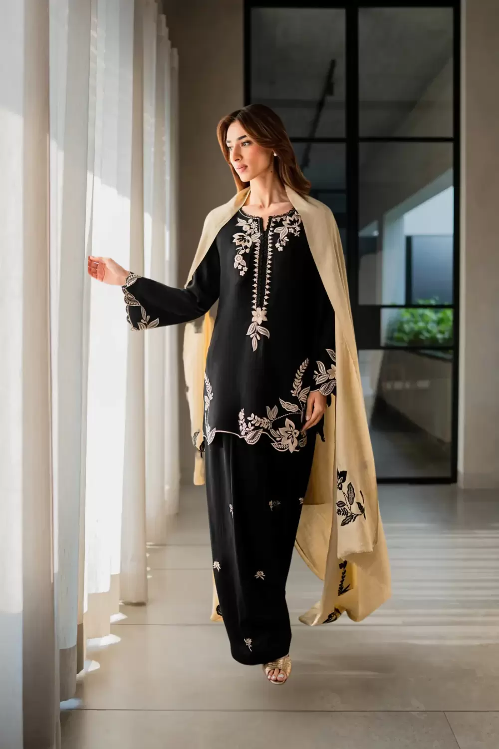 Shifa 3-Piece Embroidered Suit