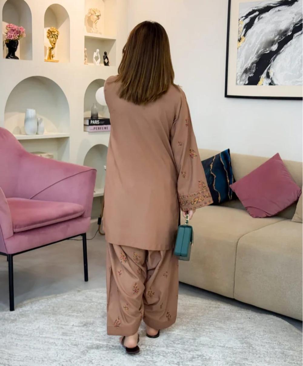 Hooriya 2 Piece