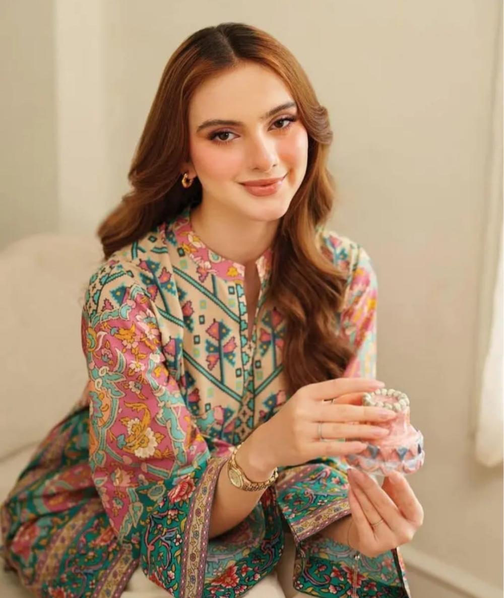 Shan-e-Dilbar 2 Piece - thumbnail 2