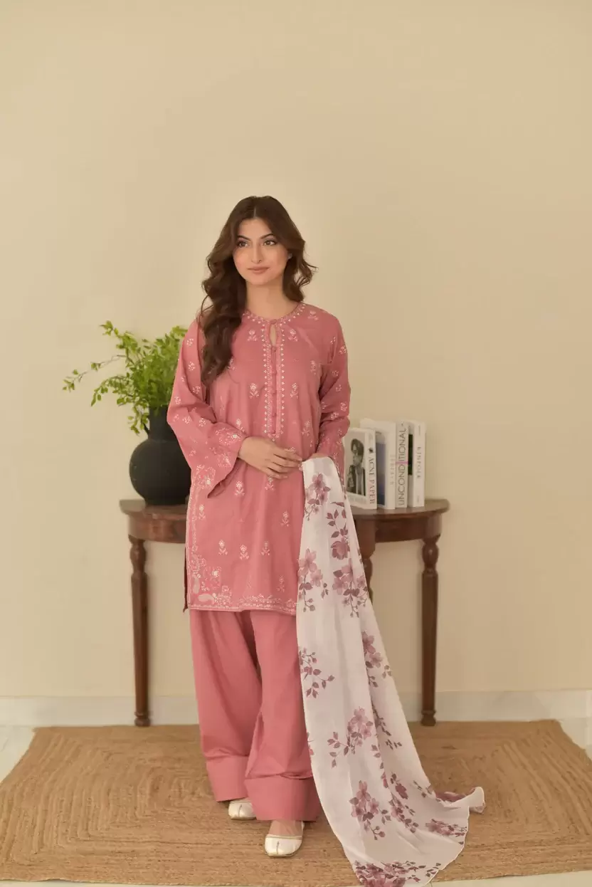 Lily 3-Piece Embroidered - thumbnail 2