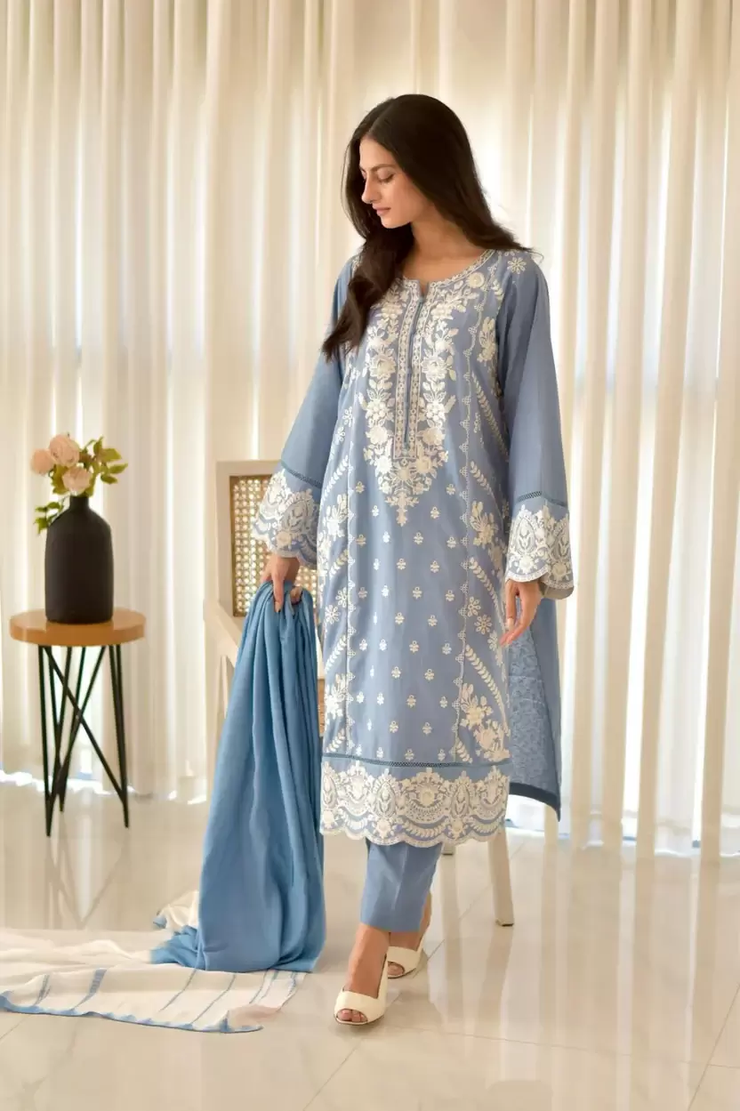 Aasman 3-Piece Embroidered Sky Blue Lawn sttuf